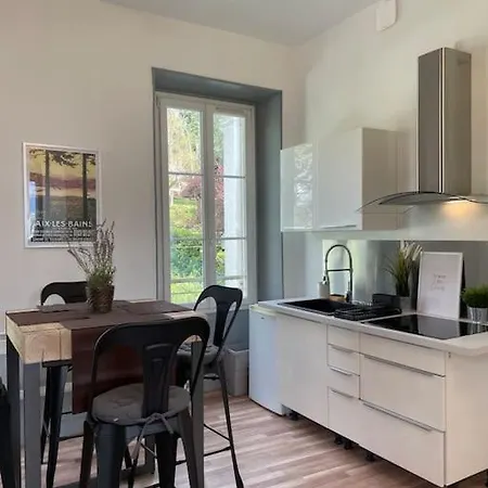 Coeur D'aix, Vue Splendide Et Cachet Appartement